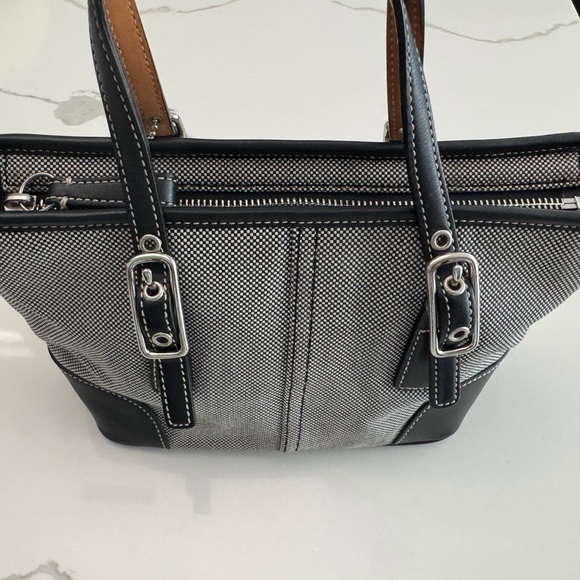 Coach Hampton Mini Market Tote - Picture 3 of 10